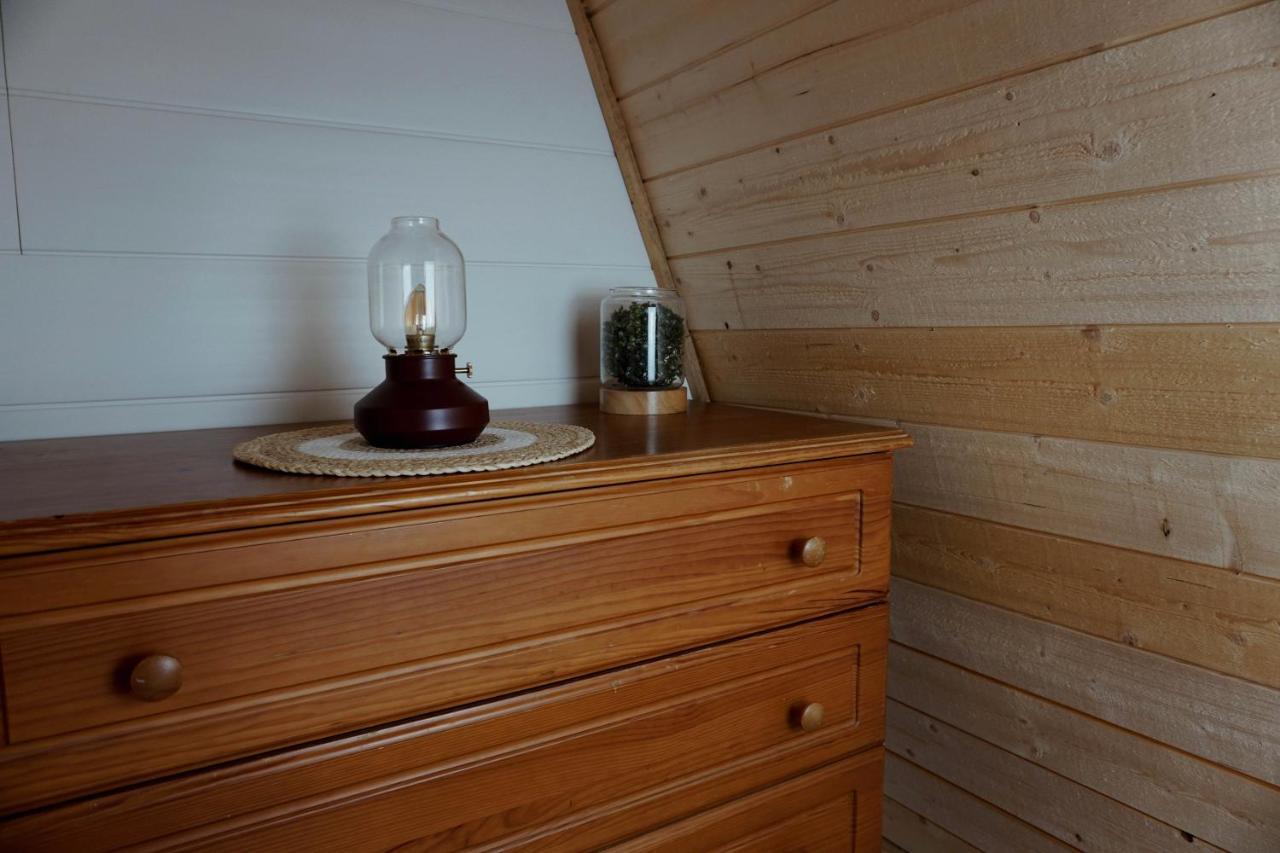 Le Chalet Tipi Avec Jacuzzi Et Jardin Troyes Ngoại thất bức ảnh